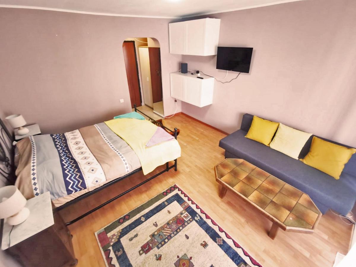 Cozy Studio Athenee Apartment บูคาเรสต์ ภายนอก รูปภาพ